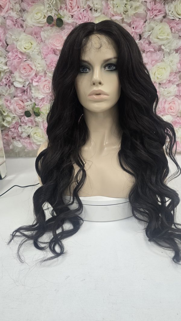 Sleek spotlight lace parting wig Isabelle - Image 2