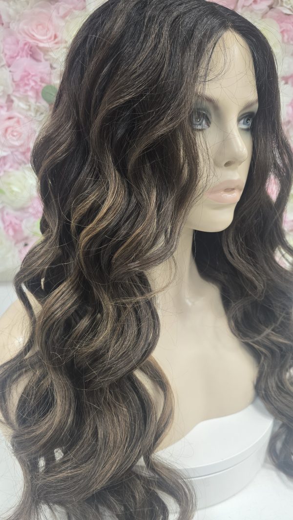 Sleek spotlight lace parting wig Isabelle - Image 8