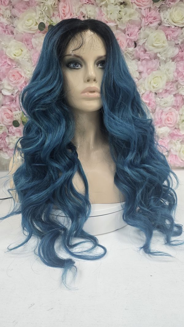 Sleek spotlight lace parting wig Isabelle - Image 11