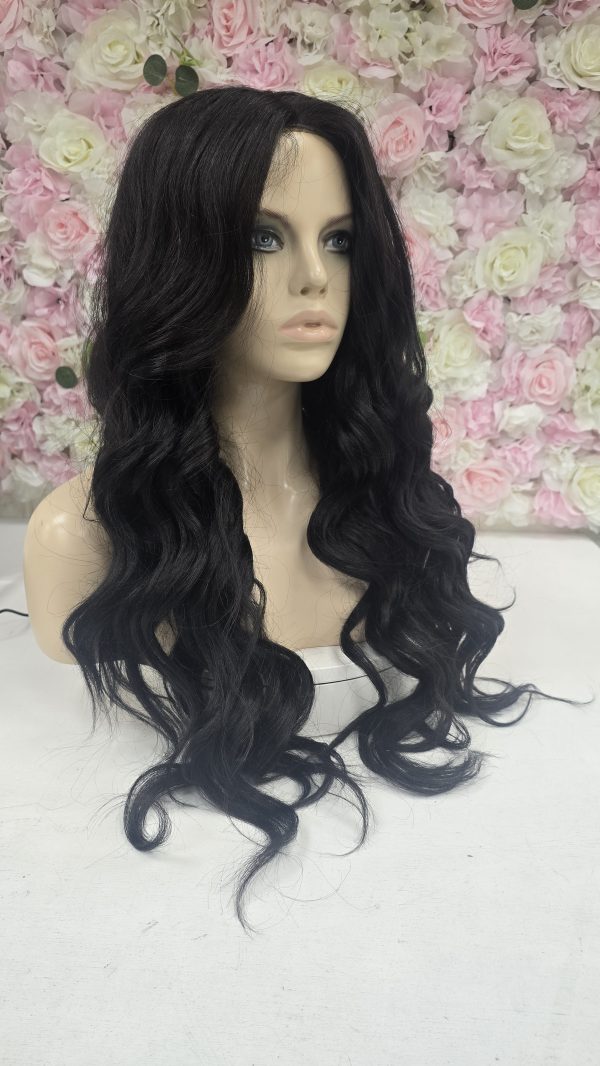 Sleek spotlight lace parting wig Isabelle - Image 23