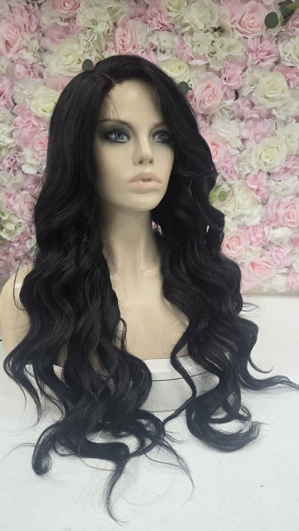 Sleek spotlight lace parting wig Isabelle - Image 24